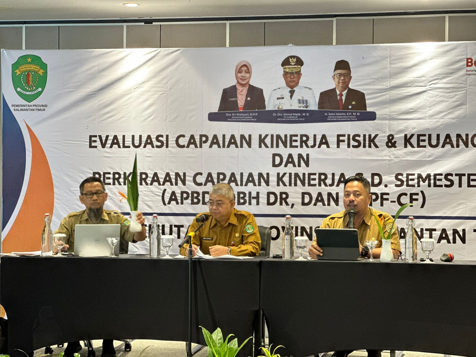 Evaluasi Capaian Kinerja Fisik & Keuangan (APBD, DBH DR dan FCPF-CF)