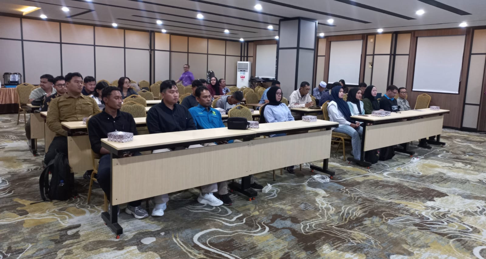 Bimtek Coaching Clinic Pelayanan Perizinan Berusaha Sektor Kehutanan (Perbenihan Tanaman Kehutanan)